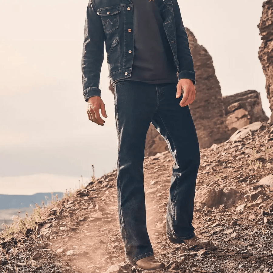 wrangler Men's Loose Bootcut Jean
